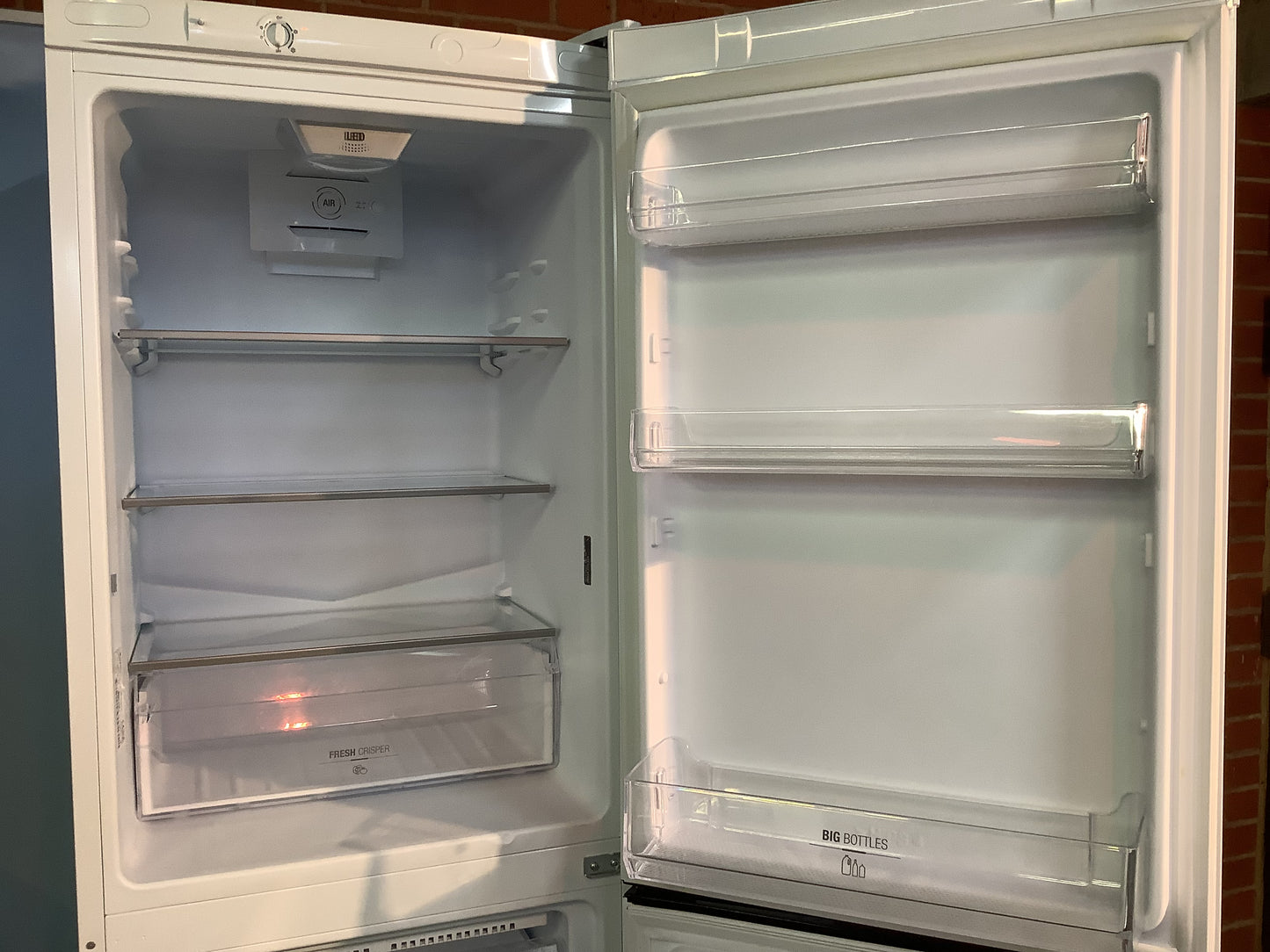Hotpoint Fridge Freezer LC85F L47761