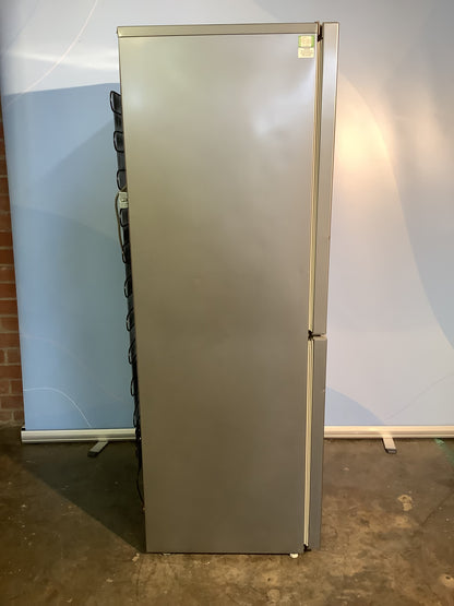 Beko Fridge Freezer CFG3552S L48010