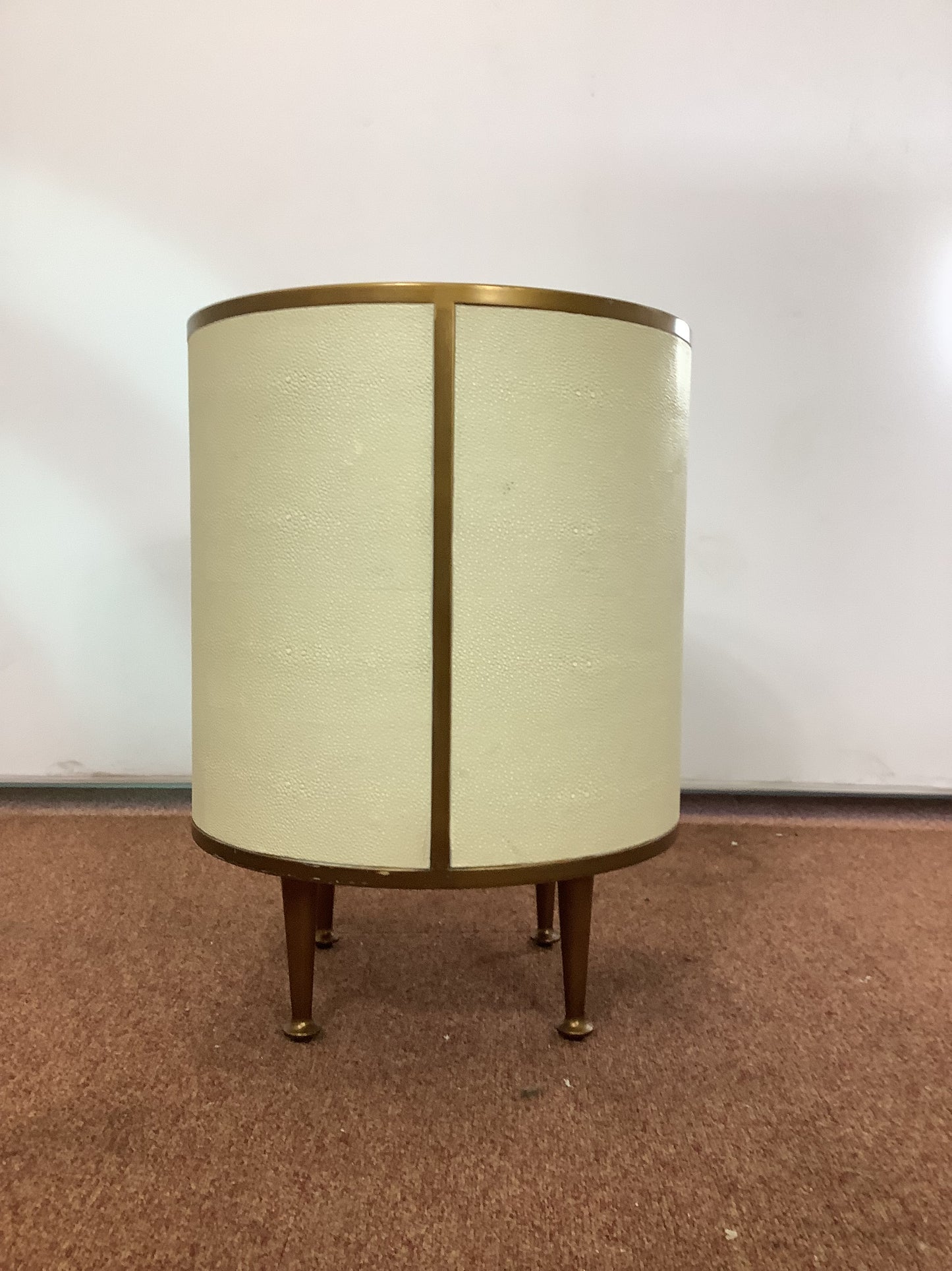 Round Ivory/Cream Faux Shagreen Bedside Cabinet F27293.