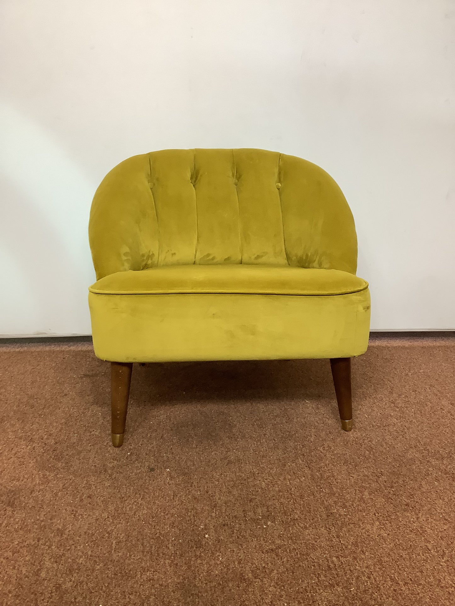 Yellow [mustard] Velvet Cocktail Accent Chair F27294
