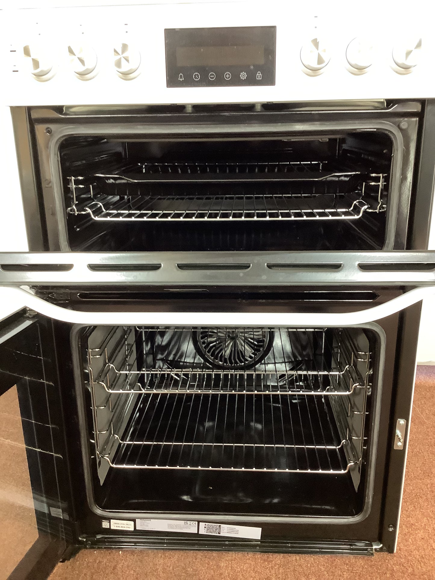 Hotpoint Cooker HTE6VDCW L51912
