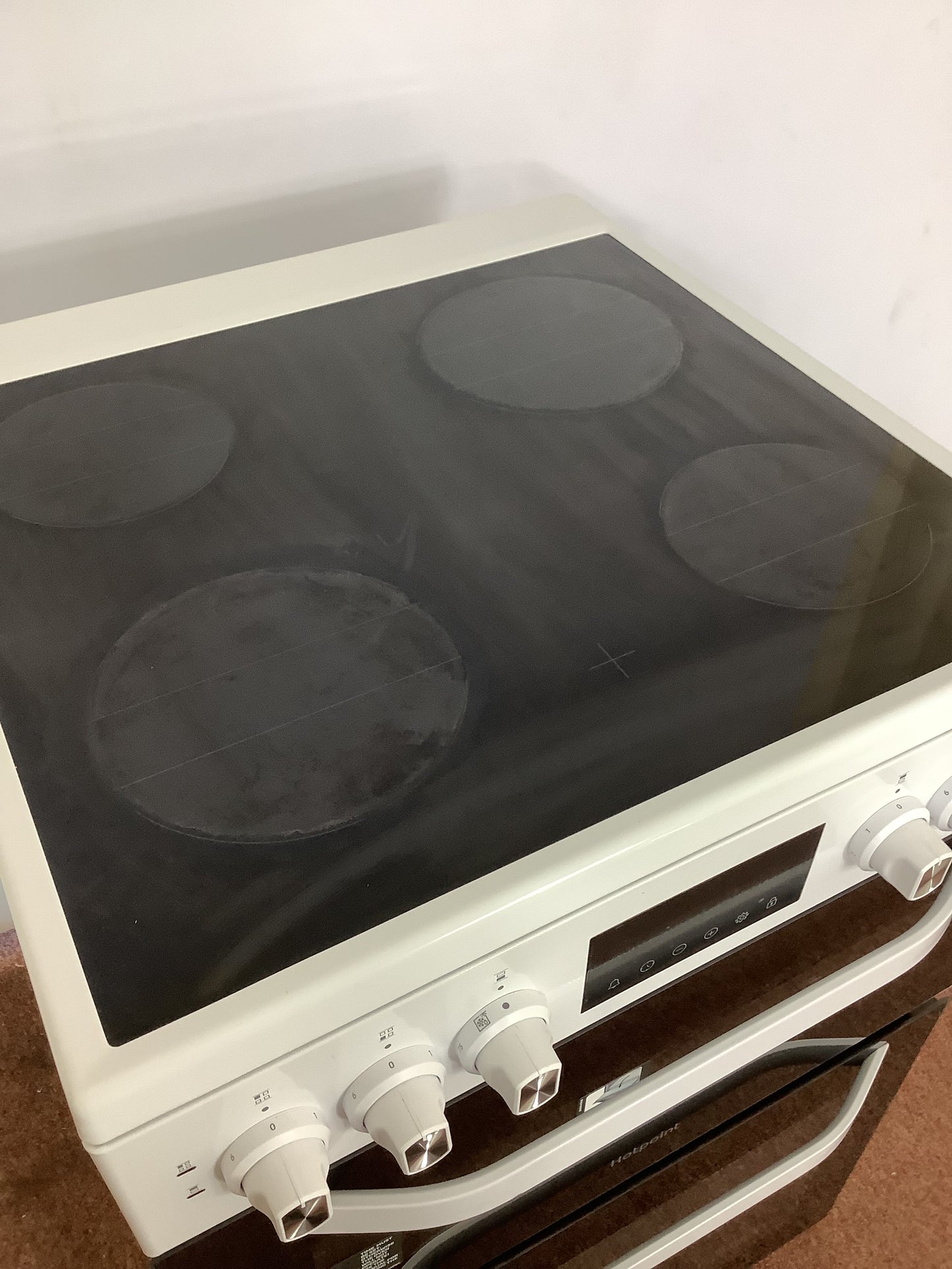 Hotpoint Cooker HTE6VDCW L51912