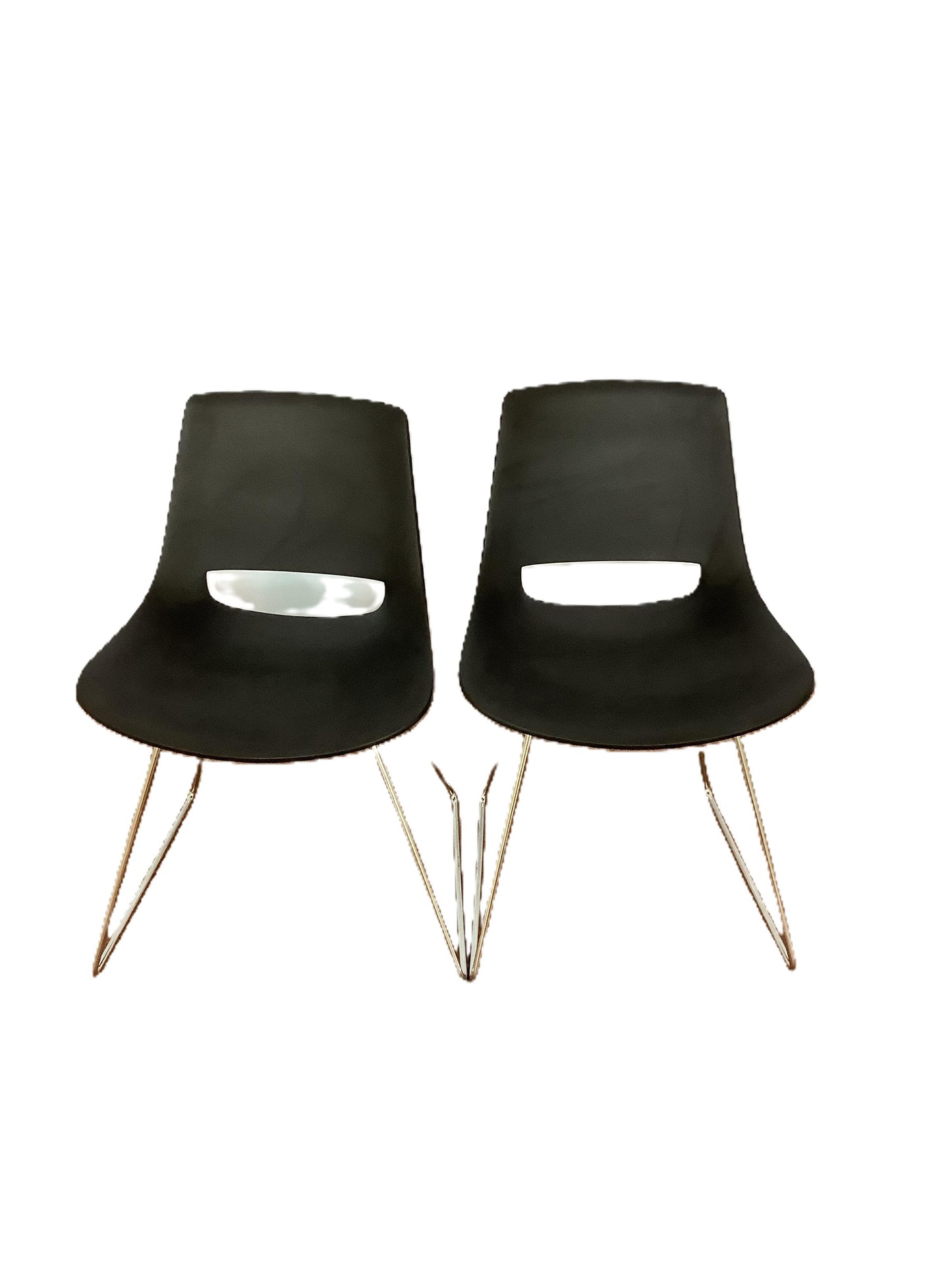 2 x Arper Palm Chairs by Mondini , Black F27300.