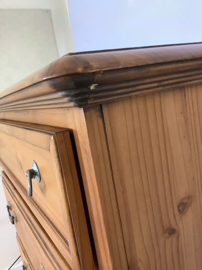 Peach & Hatton 5 Drawer Chest of Drawers F27302