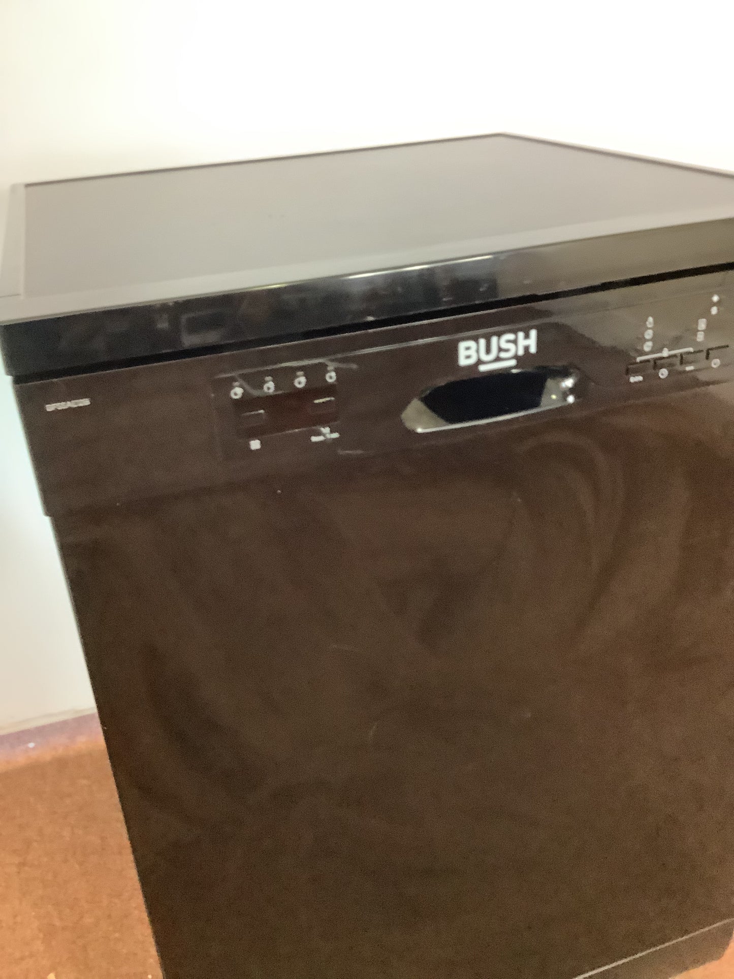 Bush 60cm Dish Washer BFSSAE12B L52592