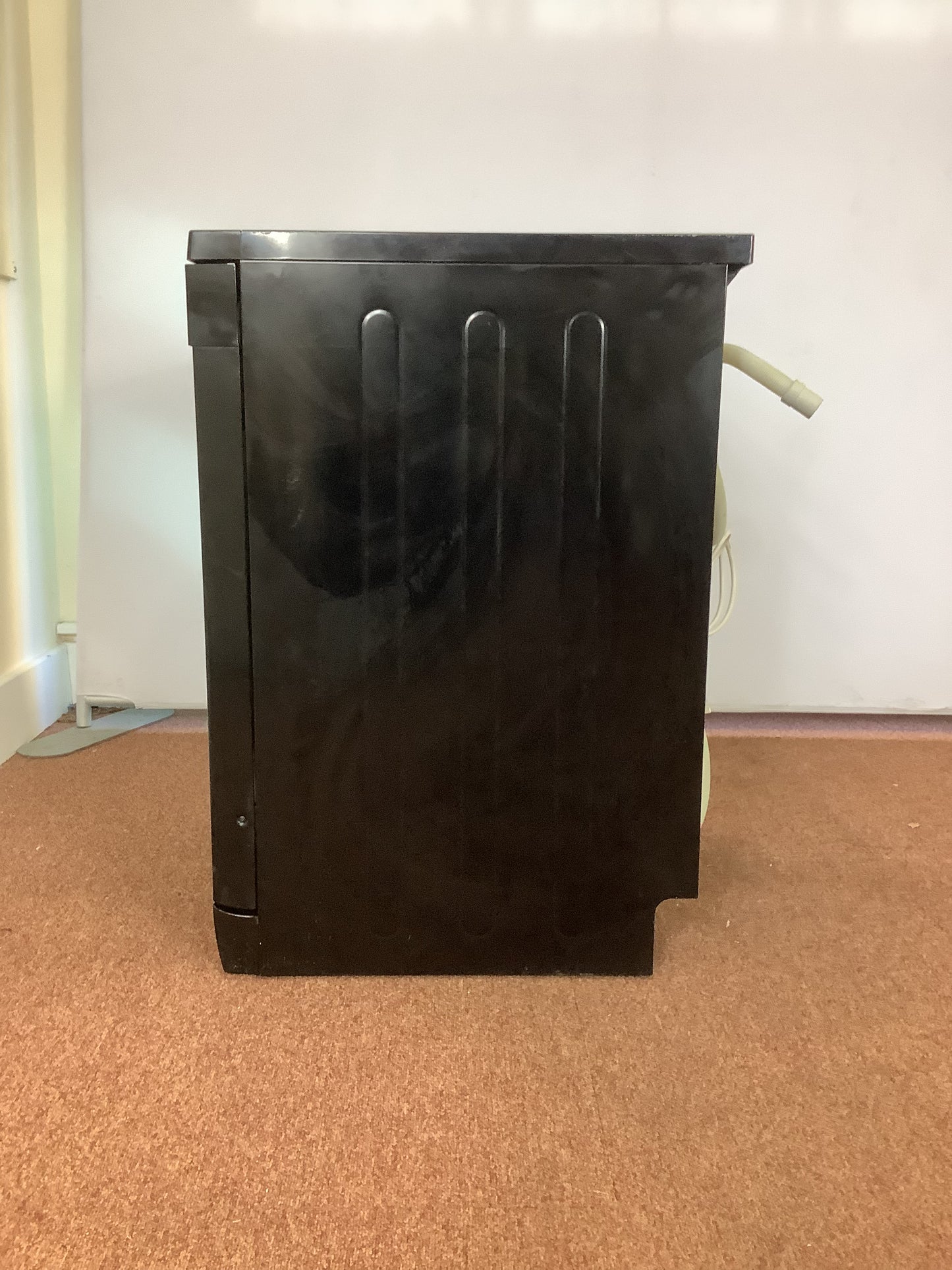 Bush 60cm Dish Washer BFSSAE12B L52592
