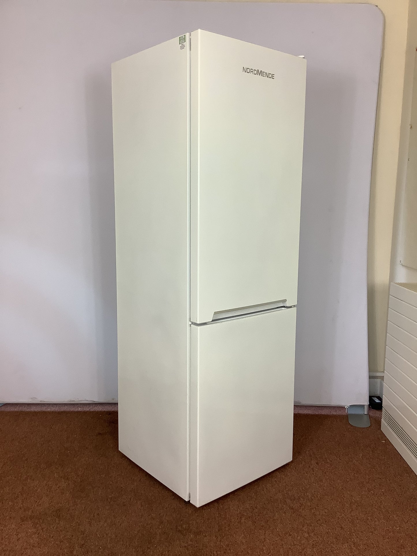 Nordmende Fridge Freezer RFF370NFWHA L51416