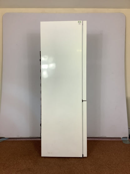 Nordmende Fridge Freezer RFF370NFWHA L51416