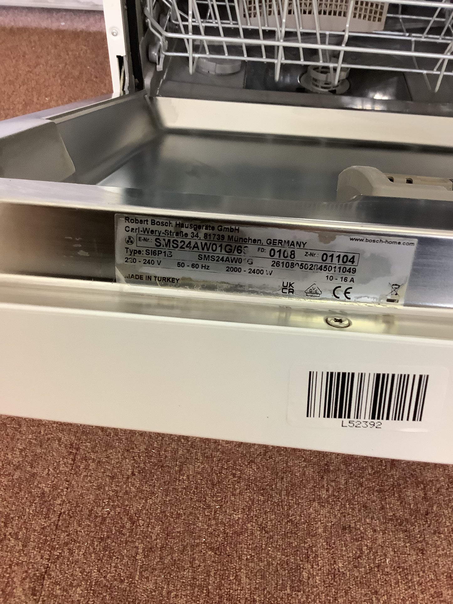 Bosch Dishwasher SMS24AW01GB L52392