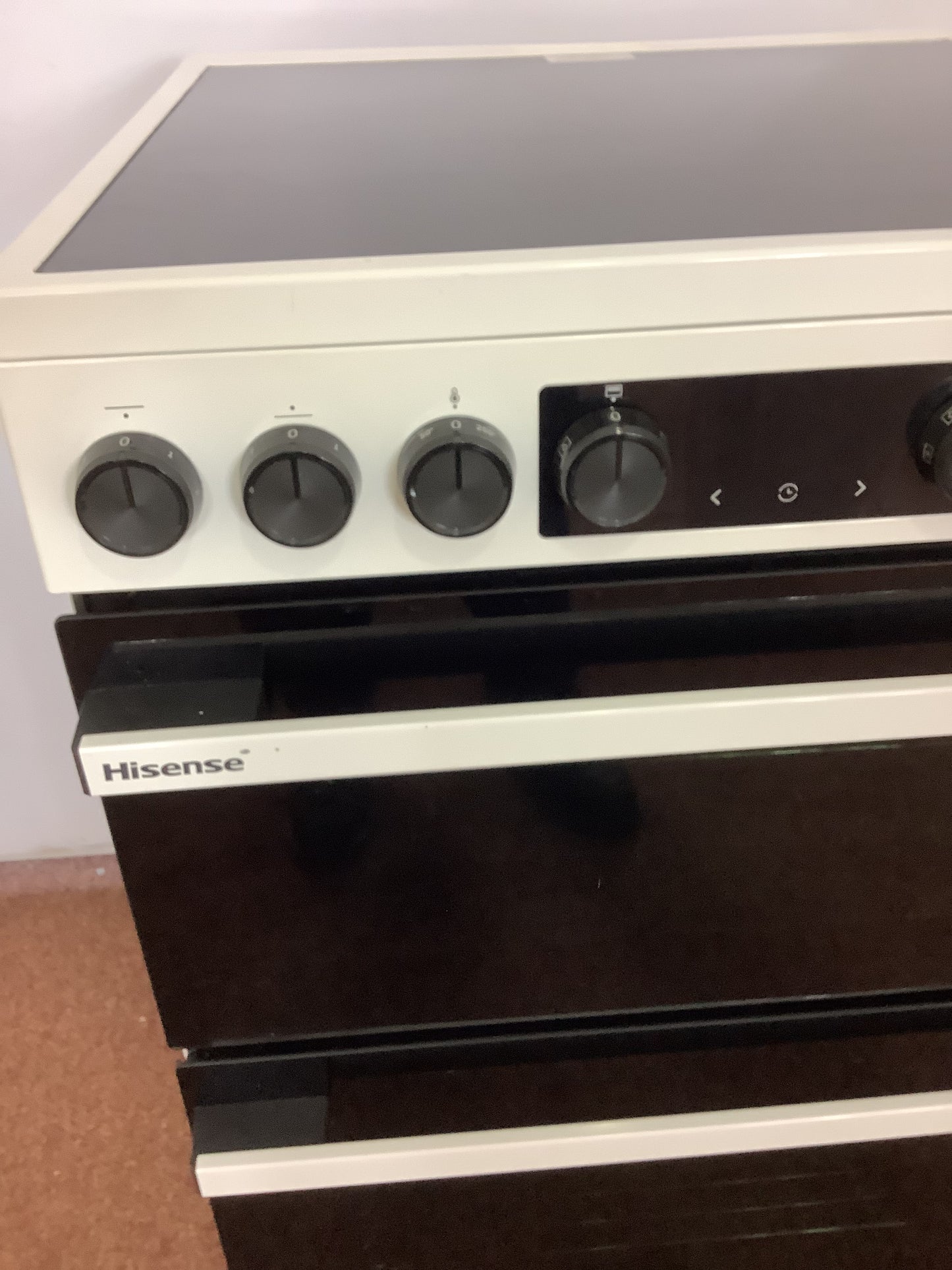 Hisense Cooker HDCEC6C20W L52282.