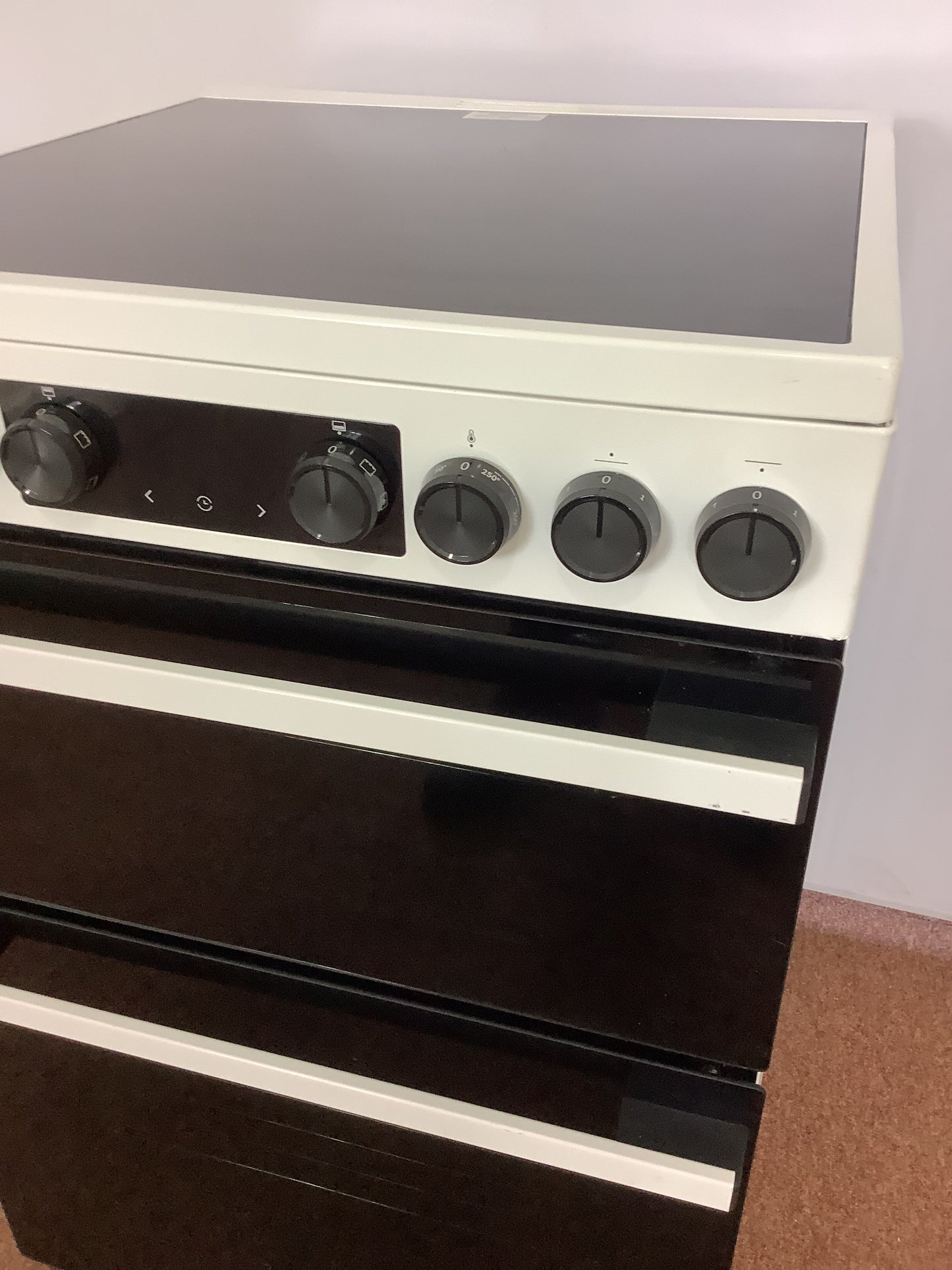 Hisense Cooker HDCEC6C20W L52282.